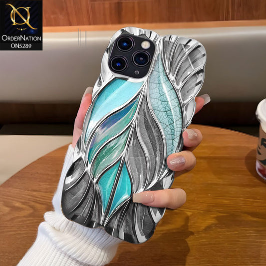 iPhone 11 Pro Max Cover - Sea Green - Luxury 3D Colorful Maple Leaf Electroplatiang Wavy Soft Border Case