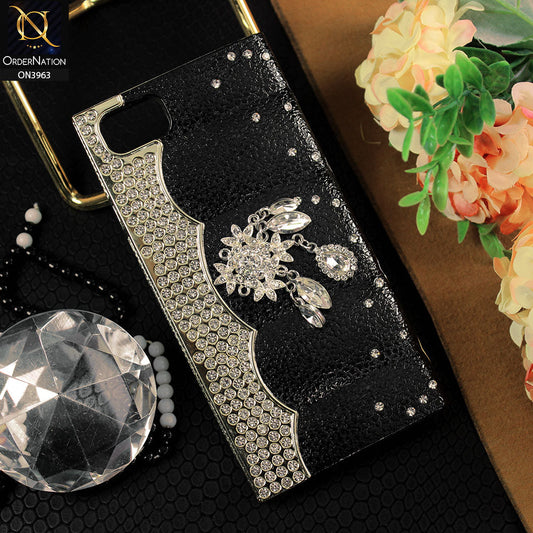 iPhone SE 2022 Cover - Black - Fashion Stylish Bling Bling Case Leather Texture Protective Case