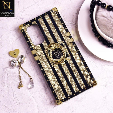 Xiaomi Redmi Note 10S Cover - Design 2 - 3D illusion Gold Flowers Soft Trunk Case With Ring Holder