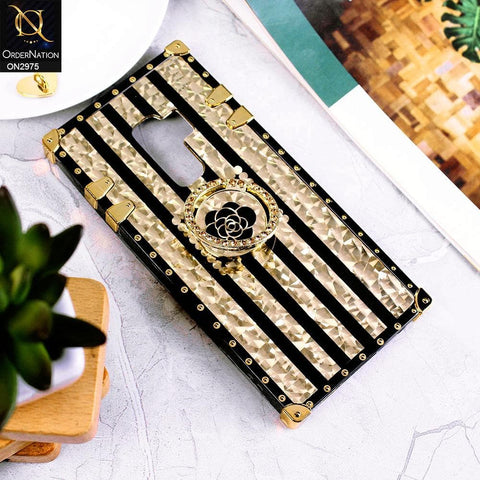Samsung Galaxy S9 Plus Cover - Design 2 - 3D illusion Gold Flowers Soft Trunk Case With Ring Holder