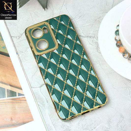 Oppo A57 Cover - Green - Soft TPU Shiny Electroplated Golden Lines Camera Protection Case