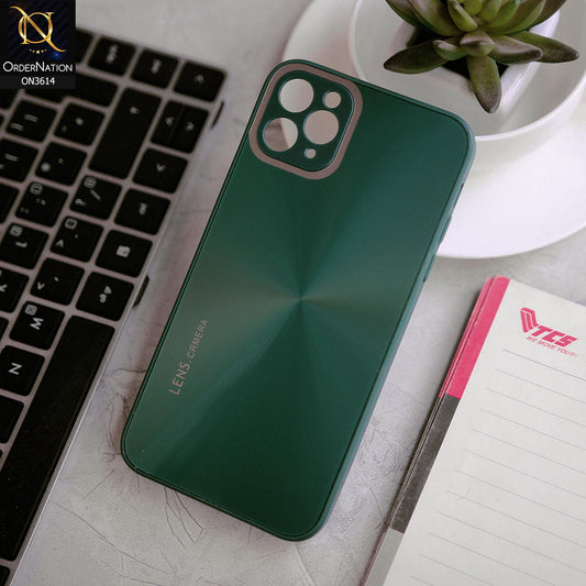 iPhone 11 Pro Max Cover - Green -  Radiant Diamond Ray Reflective Aluminum Furnish Soft Borders Cases
