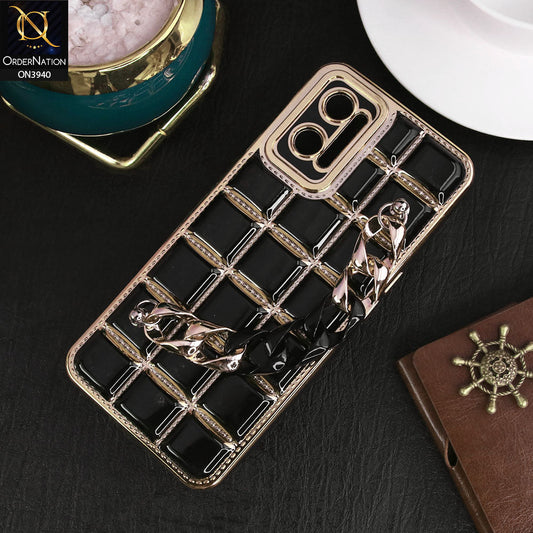 Oppo A96 4G Cover - Black - 3D Electroplating Square Grid Design Soft TPU Case With Chain Holder