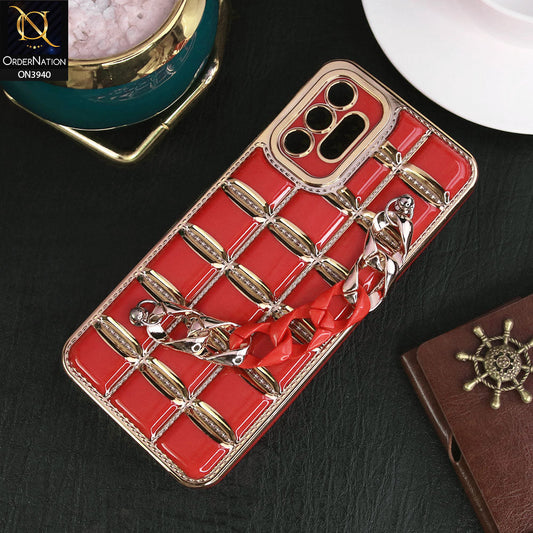 Samsung Galaxy A04s Cover - Red - 3D Electroplating Square Grid Design Soft TPU Case With Chain Holder