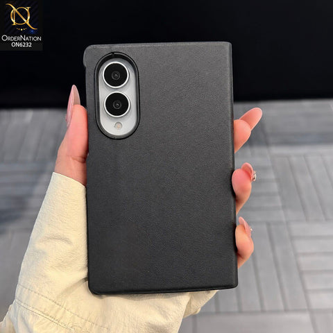 Samsung Galaxy Z Fold 8 Ultra Cover - Black - Protective Flip Cover with Smart Display Window, Full-Body Protection and Premium Textured Finish