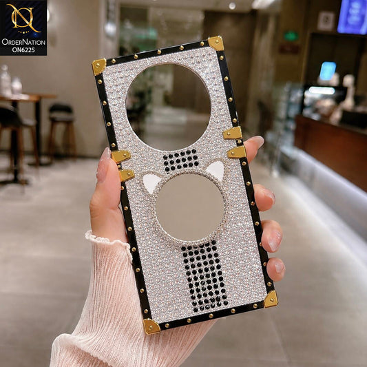 Xiaomi Redmi A3 Cover -  White - New Glamorous Bling Phone Cover with Crystal Animal Design Ring Holder