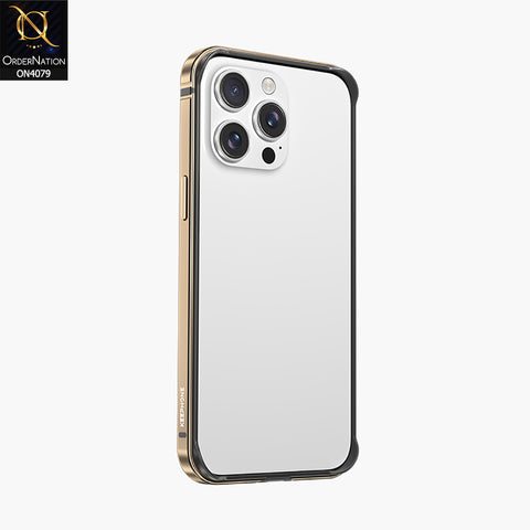 iPhone 15 Pro Max Cover - Gold - New Premium Crown Series Open Back Case