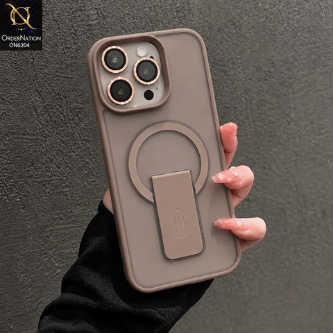 iPhone 16 Pro Max Cover - Brown - Hybrid Phone Case with Foldable Stand Camera Protection & Lens
