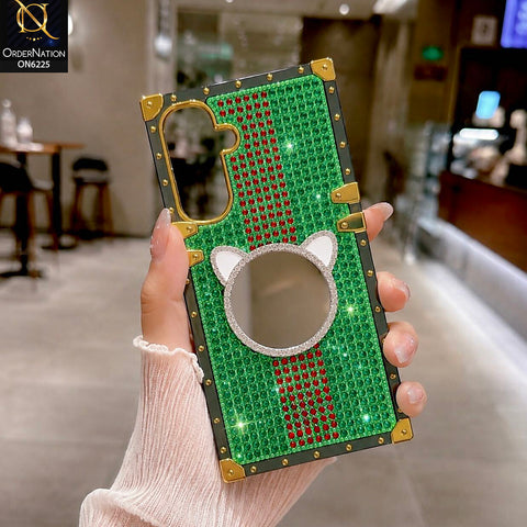 Samsung Galaxy A18 Cover -  Green - New Glamorous Bling Phone Cover with Crystal Animal Design Ring Holder