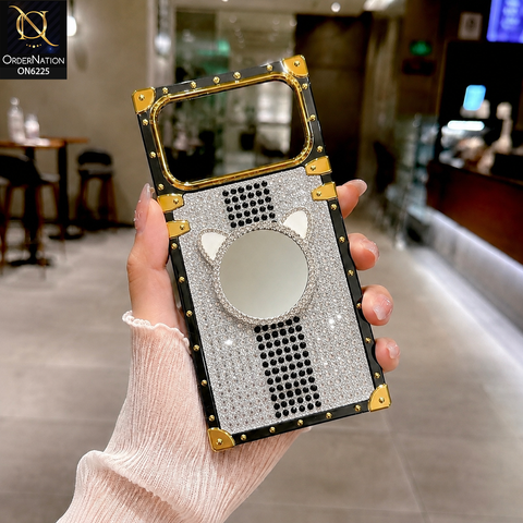 iPhone 18 Pro Max Cover -  White - New Glamorous Bling Phone Cover with Crystal Animal Design Ring Holder