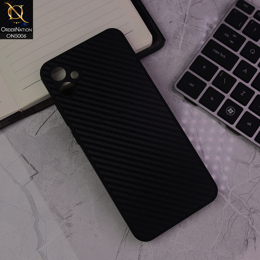 Samsung Galaxy A04e Cover - Black -  Carbon Fiber Anti-explosion Camera Protection Cover