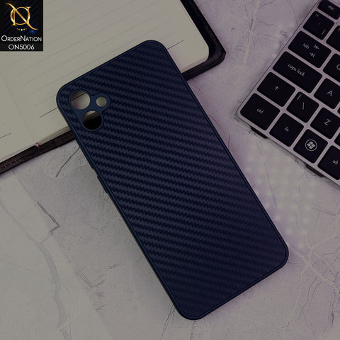 Samsung Galaxy A04e Cover - Dark Blue -  Carbon Fiber Anti-explosion Camera Protection Cover