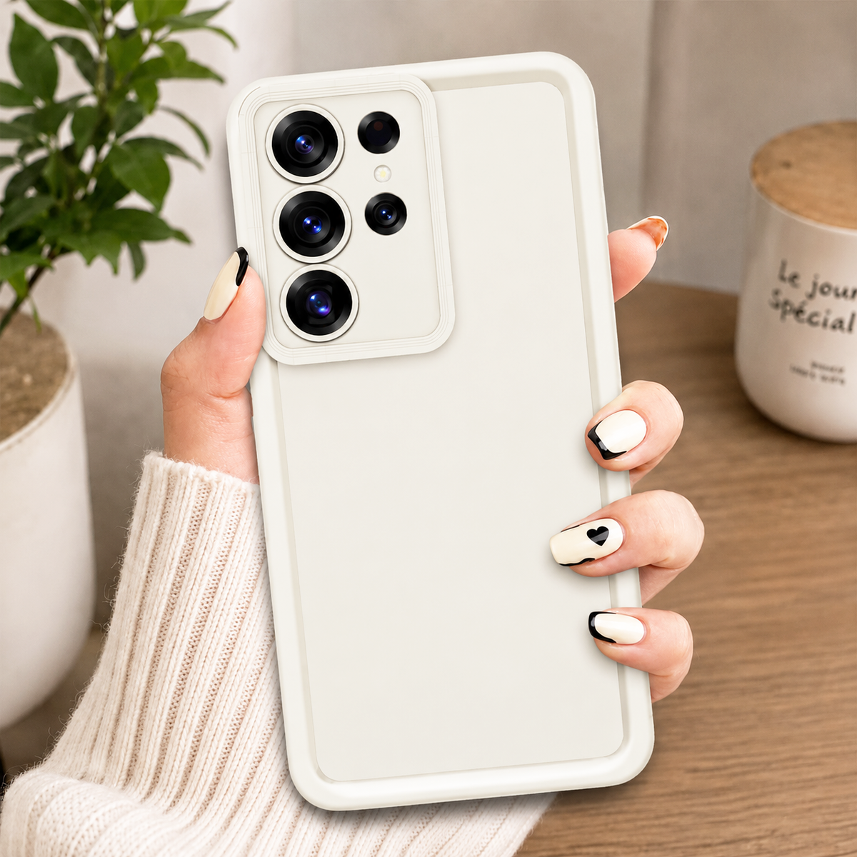 Samsung Galaxy S26 Ultra Cover - Off White - Soft Silicone Case With Round Bumper Matte TPU Shockproof Cover