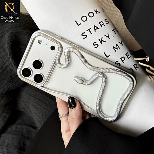 iPhone 17 Pro Cover - Silver -  New 3D Olige Hollow Shiny Plating Heat Dissipation Soft Case