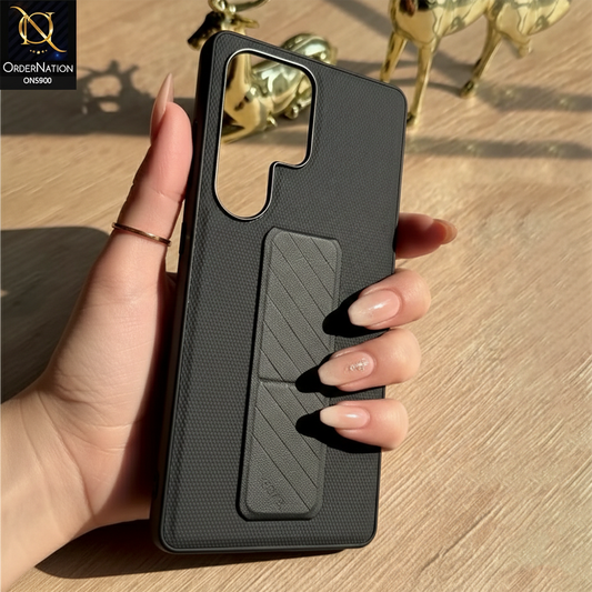 Samsung Galaxy S25 Ultra Cover - Black -New X-Level-Stand Stealth knight Series-Premium Carbon Fiber Texture Case With Strap