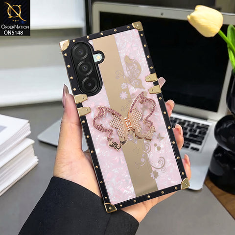 Samsung Galaxy A26 Cover - Pink - Luxury Shiny Rhinestone Butterfly Electroplated Square Trunk Soft Case