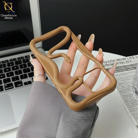 iPhone 11 Cover - Desert -  New 3D Olige Hollow Shiny Plating Heat Dissipation Soft Case