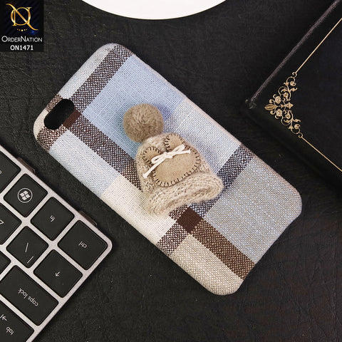 iPhone 6S / 6 Cover - Skin- Trendy Check Texture Febric With Cute Warm Hat Case