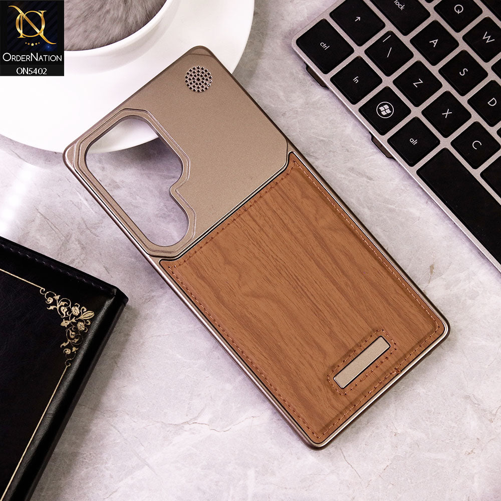 Samsung Galaxy S25 Ultra Cover - Brown - Premium Metallic Aeroflex Aluminium Leather Case