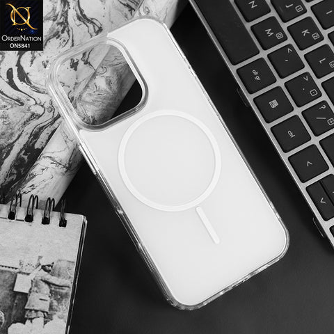 iPhone 16 Pro Cover - White - Shockproof Hybrid Protective Cover Magnetic Charging Compatible