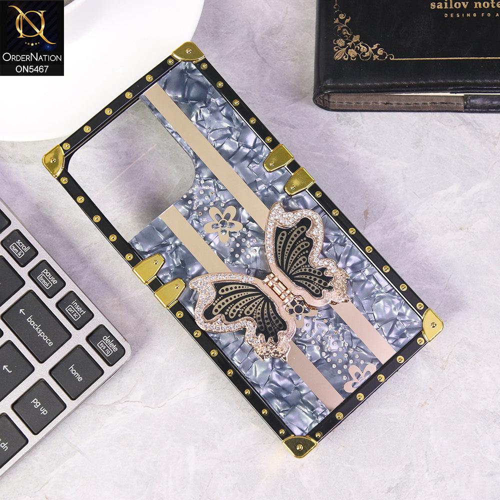 iPhone 15 Pro Cover - Black - Luxury Shiny Rhinestone Butterfly Electroplated Square Trunk Soft Case