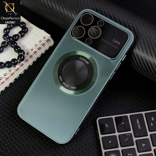 iPhone 14 Pro Max Cover - Green - Extreme Quality Pretective Series Logo Hole Mettalic Body Camera Lense Protection Case