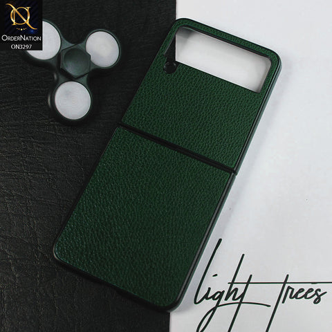 Samsung Galaxy Z Flip 4 5G Cover - Dark Green - Luxury PU Leather Texture Hard Case