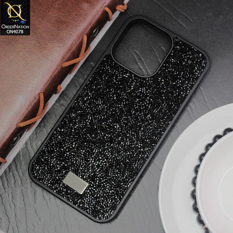 iPhone 15 Pro Max Cover - Black - Beautiful crystallized soft case with brillant display of sparkles. This case is coverd with glittering crystals gleaming