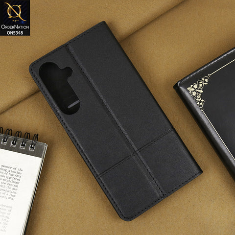 Samsung Galaxy S24 FE Cover - Black - Classic Leather Rich Boss Wallet Magnetic Flip Book Case