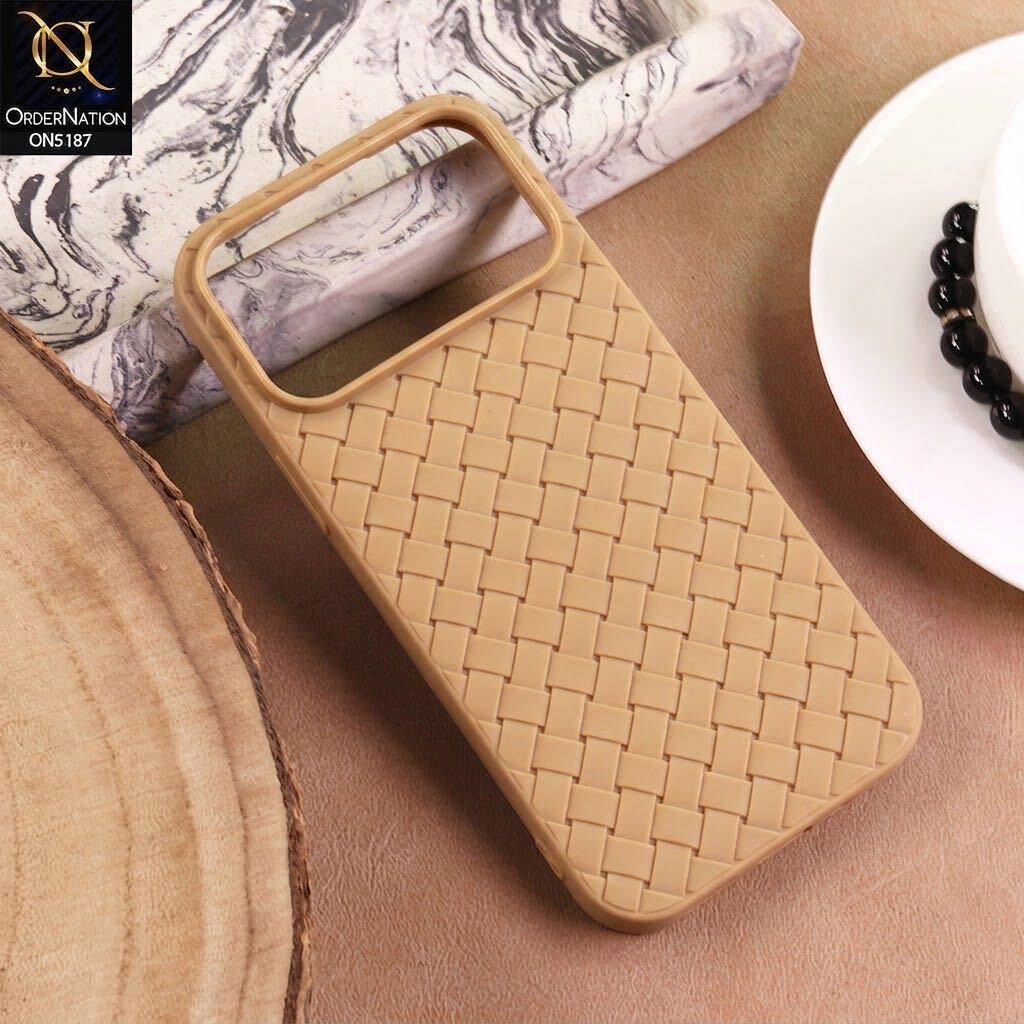 iPhone 17 Pro Max Cover - Desert - New Woven Design Leather Feel Soft TPU Case