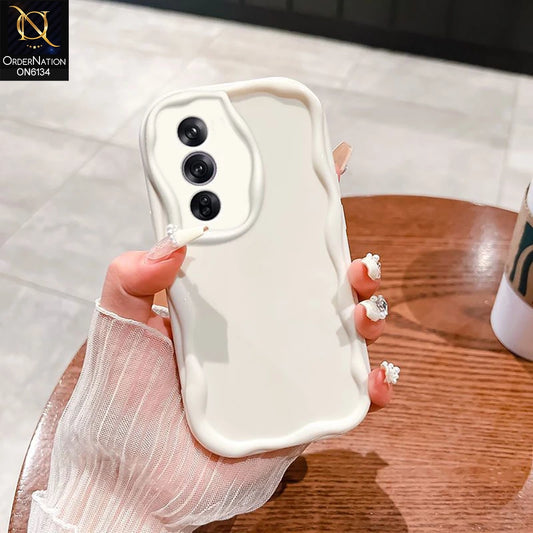 Vivo V70 FE Cover - White - Premium Glossy Wavy Edge Protective Phone Case