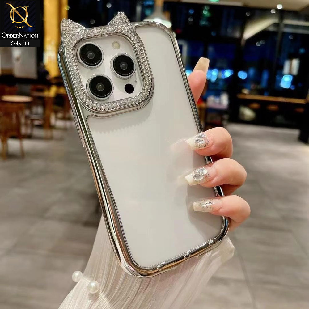 iPhone 15 Pro Max Cover - Silver - Luxury Cartoon Shiny Rhinestones Camera Border Soft Case
