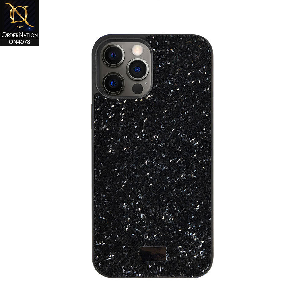iPhone 15 Pro Max Cover - Black - Beautiful crystallized soft case with brillant display of sparkles. This case is coverd with glittering crystals gleaming