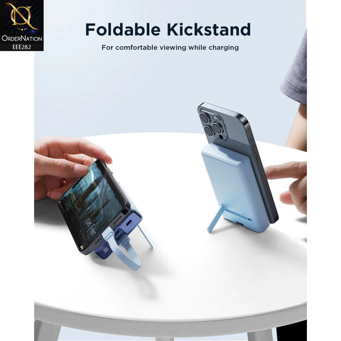 Joyroom JR-PBM01 20W 10000mAh Power Bank with Built-in Cable & Kickstand - Black