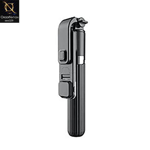 Q07 Bluetooth Integrated Selfie Stick with Light and Bluetooth Remote Control - Black