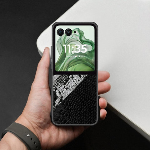 Motorola Razr Plus 2024 Cover - Printed Skins Series - HQ Premium Shine Durable Shatterproof Case