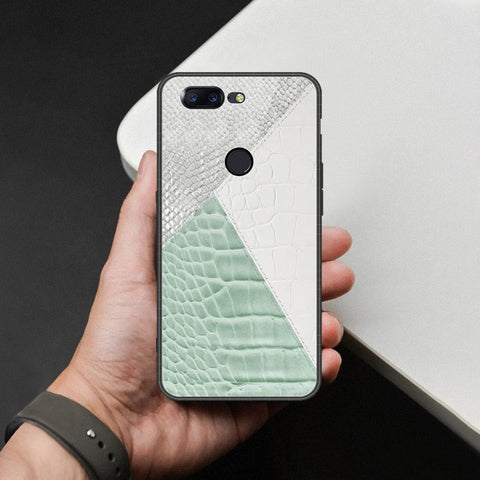 OnePlus 5T Cover - Printed Skins Series - HQ Ultra Shine Premium Infinity Glass Soft Silicon Borders Case