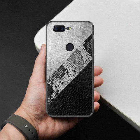 OnePlus 5T Cover - Printed Skins Series - HQ Ultra Shine Premium Infinity Glass Soft Silicon Borders Case