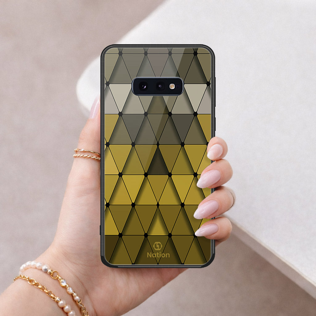 Samsung Galaxy S10e Cover - ONation Pyramid Series - HQ Ultra Shine Premium Infinity Glass Soft Silicon Borders Case