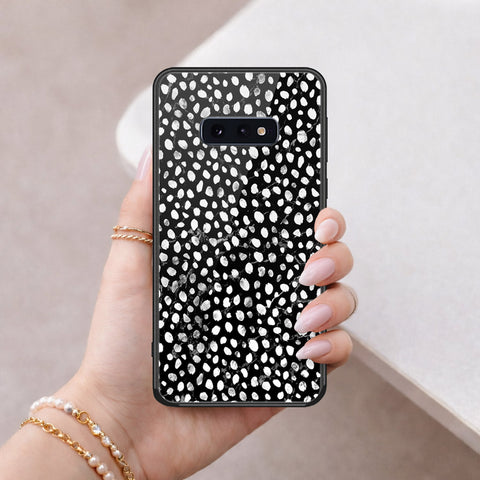 Samsung Galaxy S10e Cover - Vanilla Dream Series - HQ Ultra Shine Premium Infinity Glass Soft Silicon Borders Case