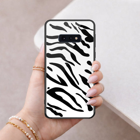 Samsung Galaxy S10e Cover - Vanilla Dream Series - HQ Ultra Shine Premium Infinity Glass Soft Silicon Borders Case