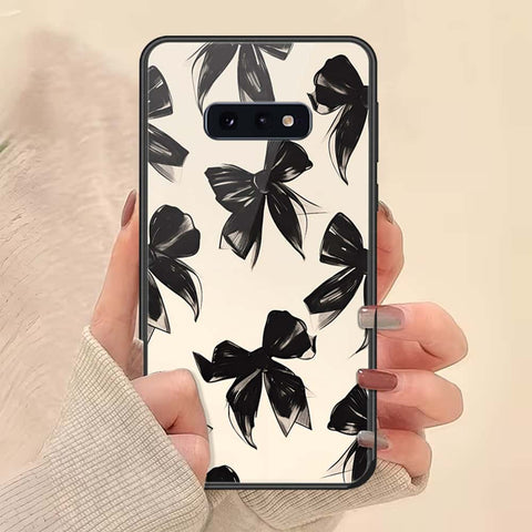 Samsung Galaxy S10e Cover - ONation Bow Series - HQ Ultra Shine Premium Infinity Glass Soft Silicon Borders Case