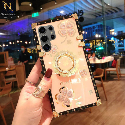 Samsung Galaxy S24 Ultra Cover - Golden  - Square Bling Diamond Glitter Soft TPU Trunk Case with Ring Holder