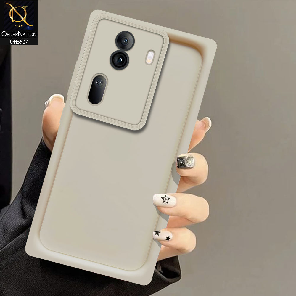 Oppo Reno 11 Pro 5G Cover - Off White -Soft Silicone Case With Round Bumper Matte TPU Shockproof Cover