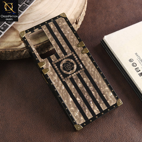 Xiaomi Redmi Note 11S Cover - Design 2 -3D illusion Gold Flowers Soft Trunk Case With Ring Holder