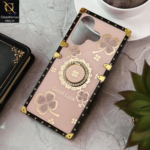 Xiaomi Redmi Note 13R Cover - Golden - Square Bling Diamond Glitter Soft TPU Trunk Case with Ring Holder