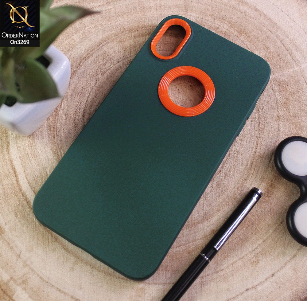 iPhone XS Max Cover - Green -New Soft Protective Silicone Case with Logo Hole