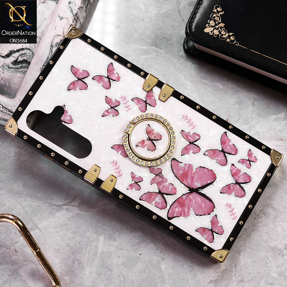 Samsung Galaxy A15 4G Cover - Design1 - Trendy Holographic Design Golden Square Case with Matching Bling Ring Holder