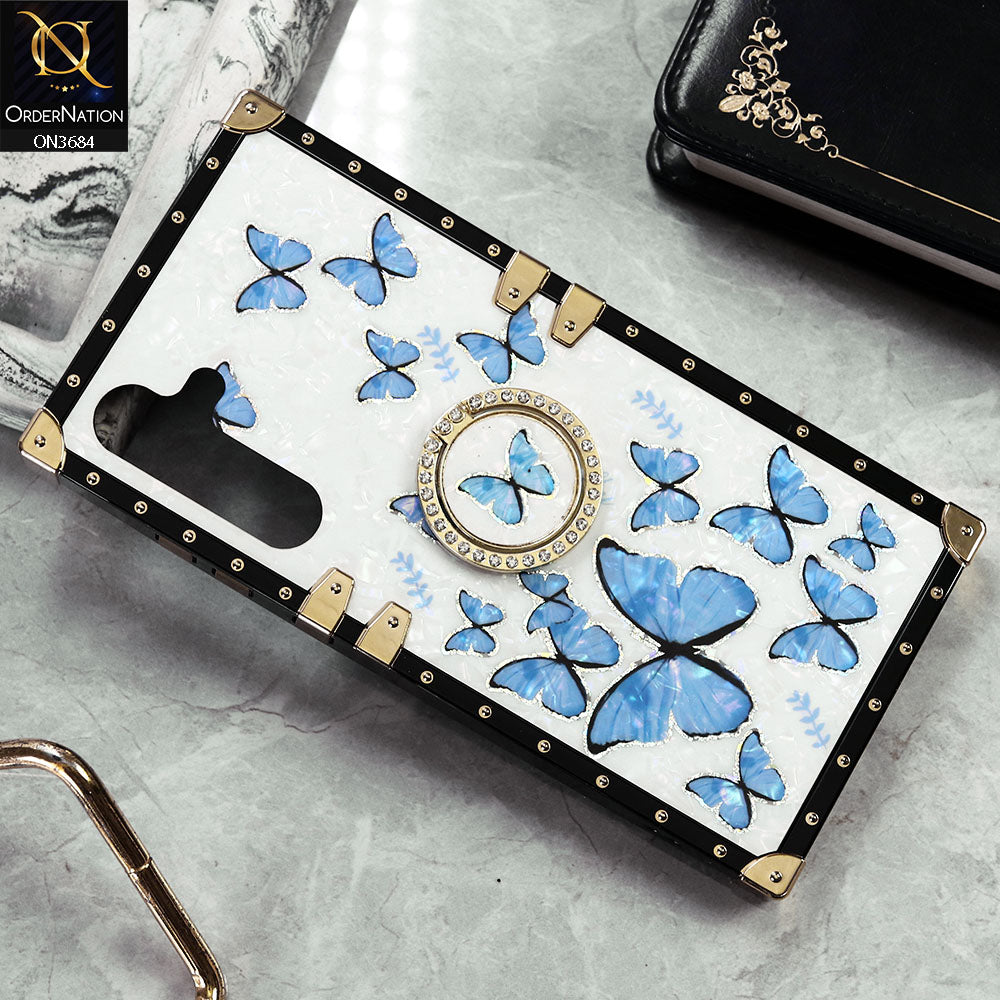 Samsung Galaxy A15 4G Cover - Design6 - Trendy Holographic Design Golden Square Case with Matching Bling Ring Holder
