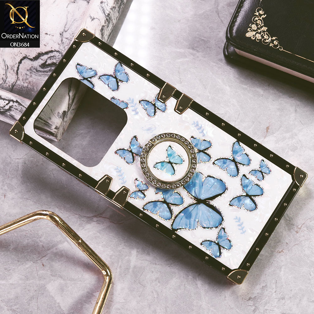 Infinix Smart 8 Plus Cover - Design6 - Trendy Holographic Design Golden Square Case with Matching Bling Ring Holder